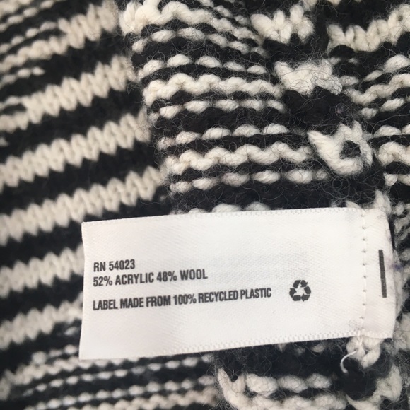 Gap | thick wool sweater waterfall cardigan - Picture 5 of 6